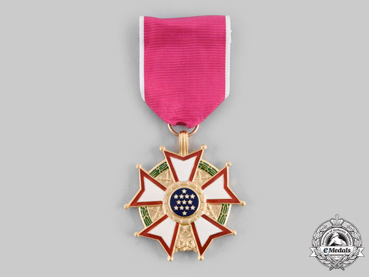united_states._a_legion_of_merit,_legionnaire_grade_c20_00879