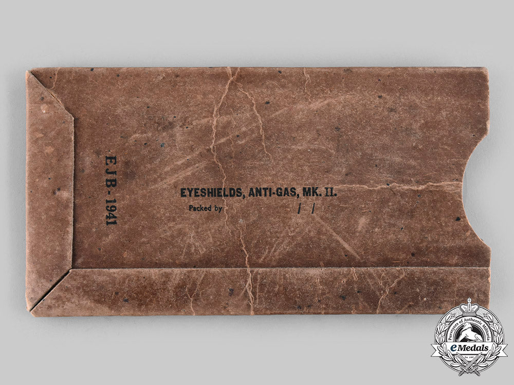 united_kingdom._a_mark_ii_anti-_gas_eyeshields,_c.1941_c20_00917