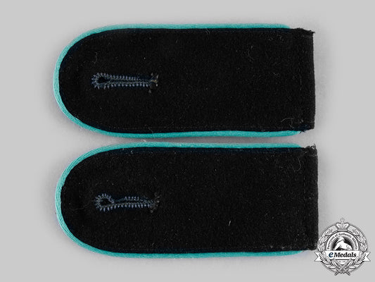 germany,_ss._a_set_of_gebirgsjäger_mann_shoulder_straps_c20_01260_1_1_1