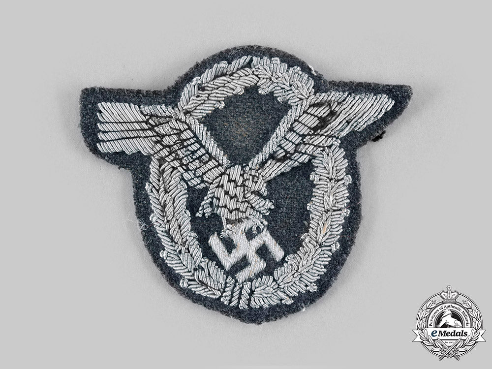 germany,_luftwaffe._a_pilot’s_badge,_cloth_version_c20_01276_1_1