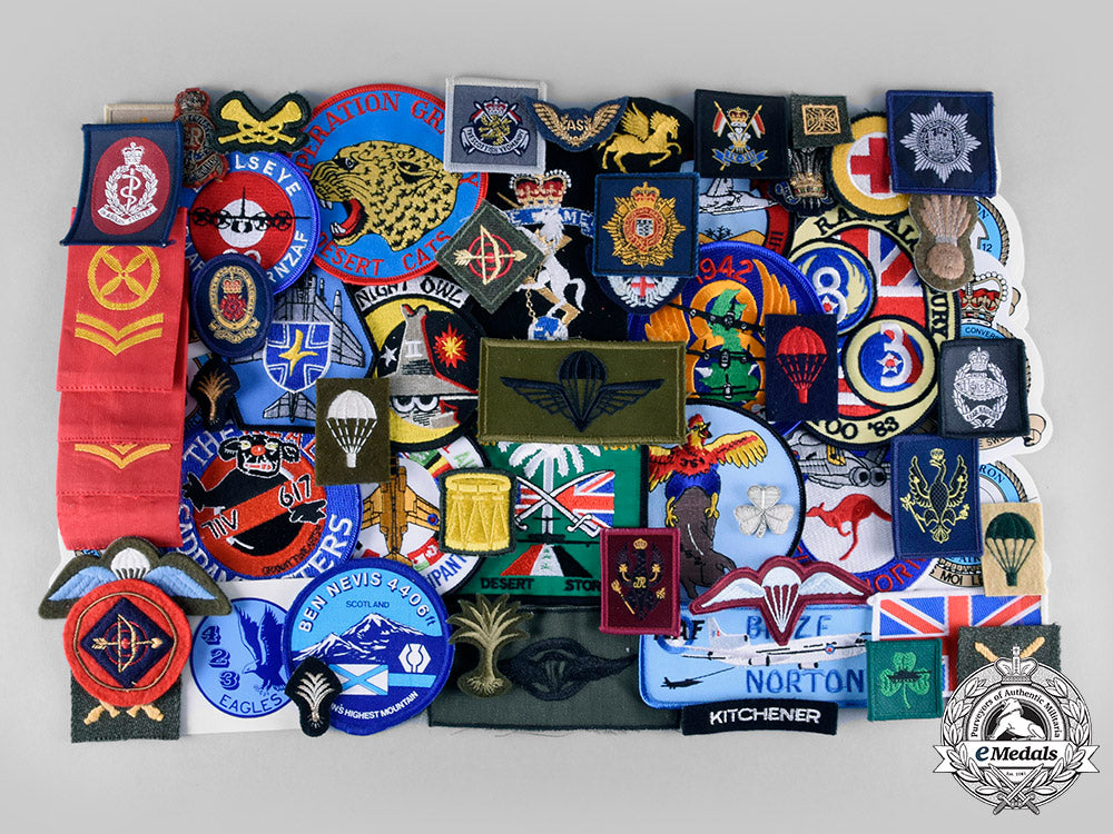 united_kingdom._a_lot_of_seventy-_four_air_force_and_army_insignia_c20_01327_1_1