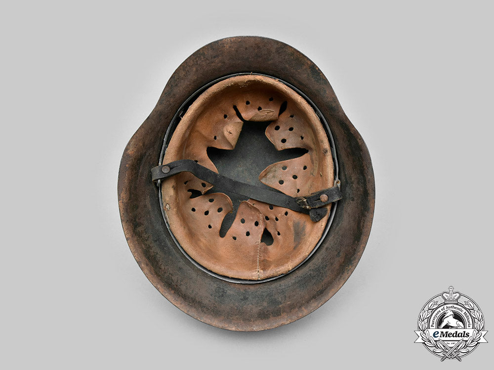 germany,_heer._an_m42_steel_camouflage_helmet_c20_01433_c20_01474