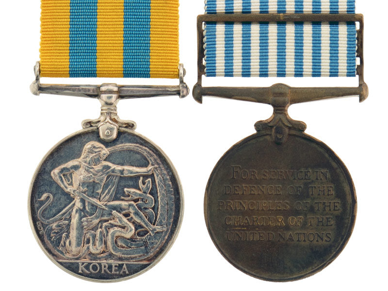 canadian_korea_medal_pair_c5690003