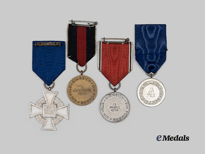 germany,_third_reich._a_mixed_lot_of_awards_for_military_and_occupation_service_e_medals__g62852_5