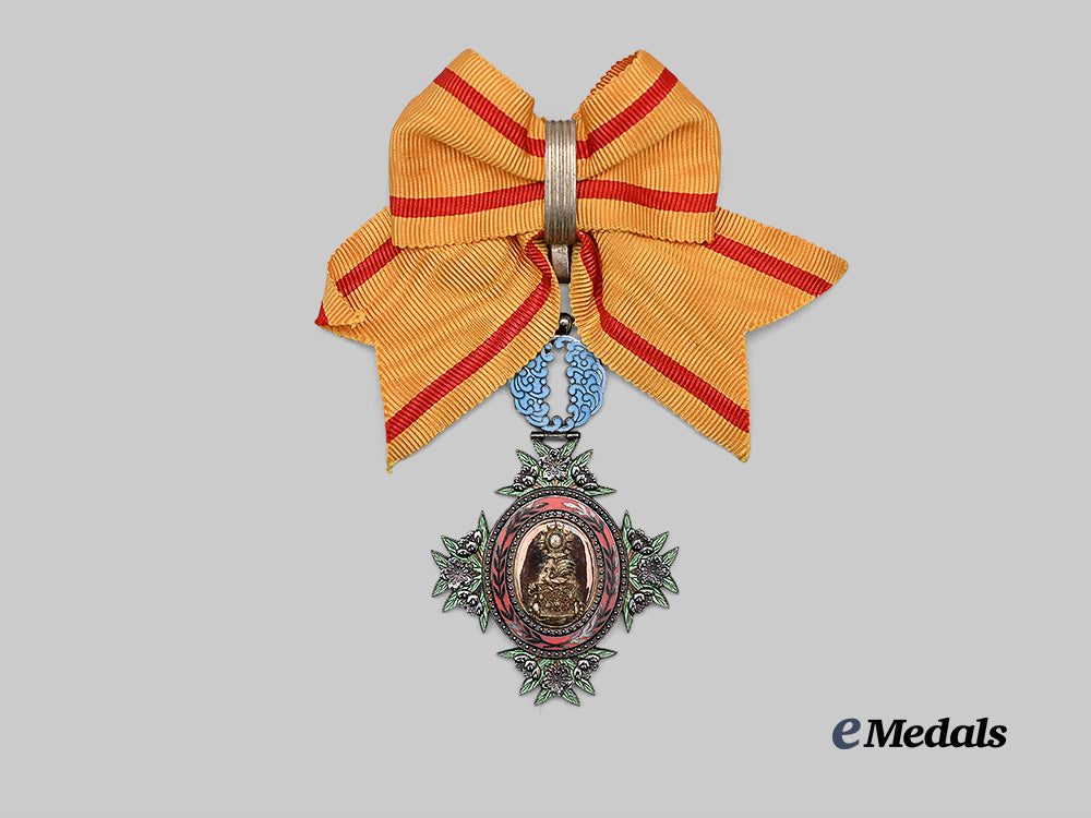 japan,_empire._an_order_of_the_sacred_crown,_v_i_class,_c.1900_e_medals__m0332-47_5