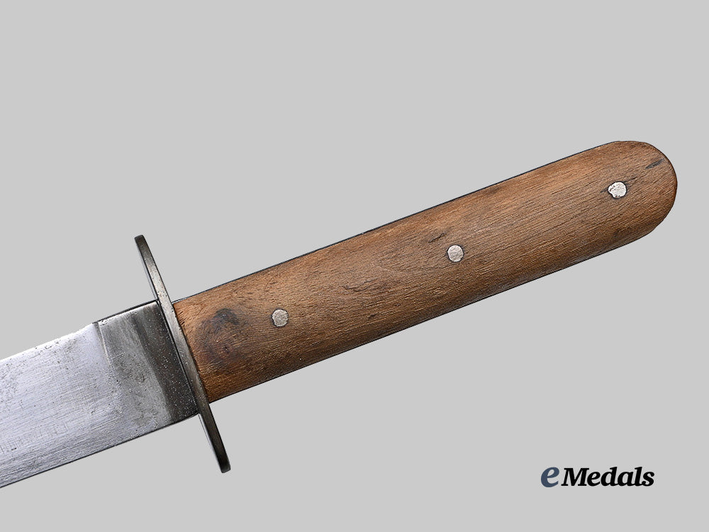 austria,_empire._an_m17_austro-_hungarian_trench_knife_with_steel_scabbard&_belt_loop_e_medals__e_u24937_6