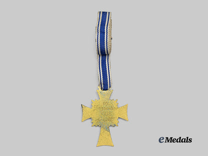 germany,_third_reich._an_honour_cross_of_the_german_mother,_gold_grade_with_case,_by_wilhelm_deumer_e_medals__g62660_10