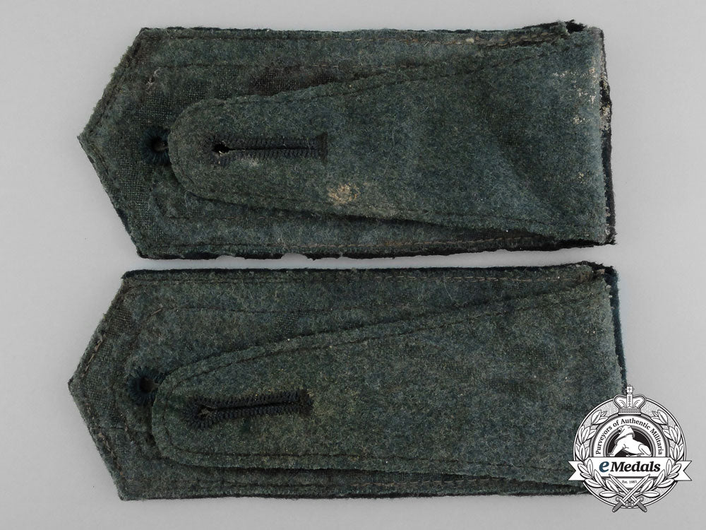 an_early_pair_of_german_army_infantry_shoulder_straps;_unteroffizier124_th_regiment_c_0011