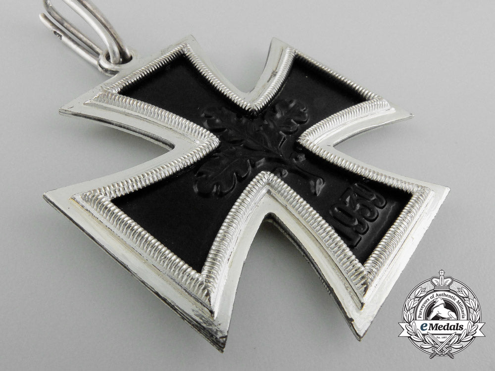 a_german_federal_republic_knight's_cross_of_the_iron_cross;1957_issue_c_0278
