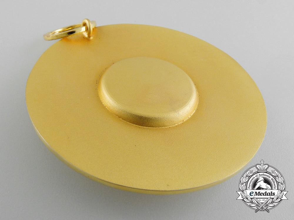 an_order_of_the_golden_heart_of_kenya;_elder_second_class_with_case_by_spink_c_0317