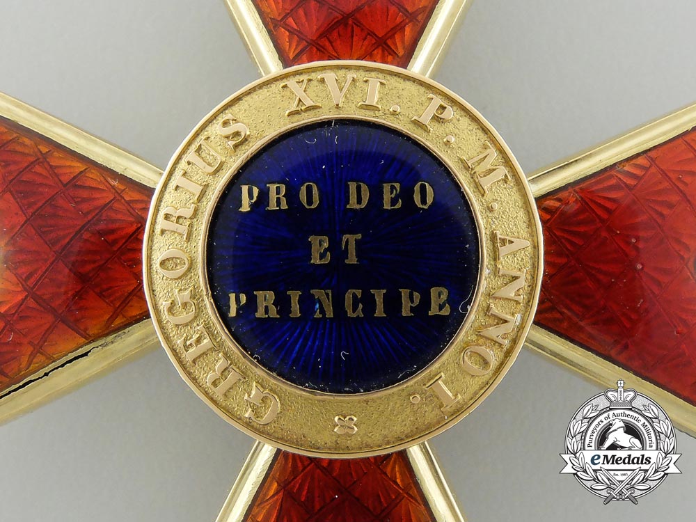 an_order_of_st._gregory;_commander's_cross_in_gold_c.1900_c_0822