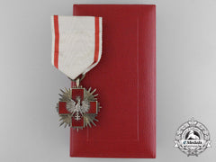 Poland. A English Made Red Cross Medal With Case By Spink