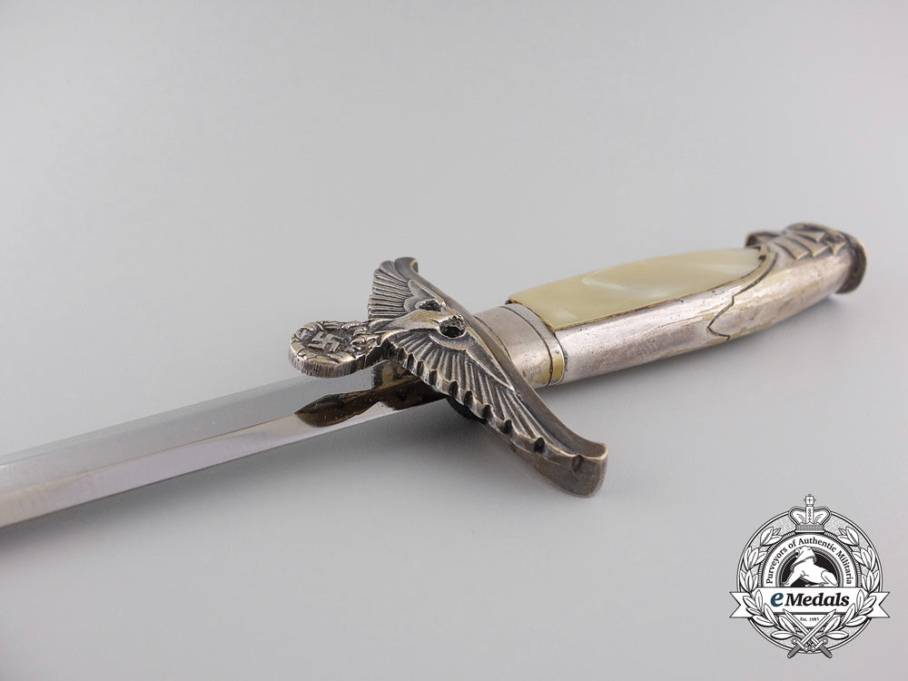 a_government_official's_dagger_by_alcoso(_coppel_alexander{_alcoso}_solingen)_c_0896