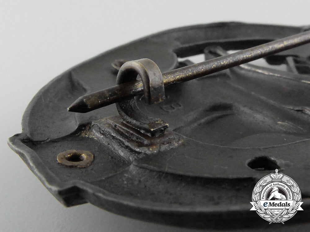 a_bronze_grade_tank_badge_by_gustav_brehmer;_special_grade25_c_0977