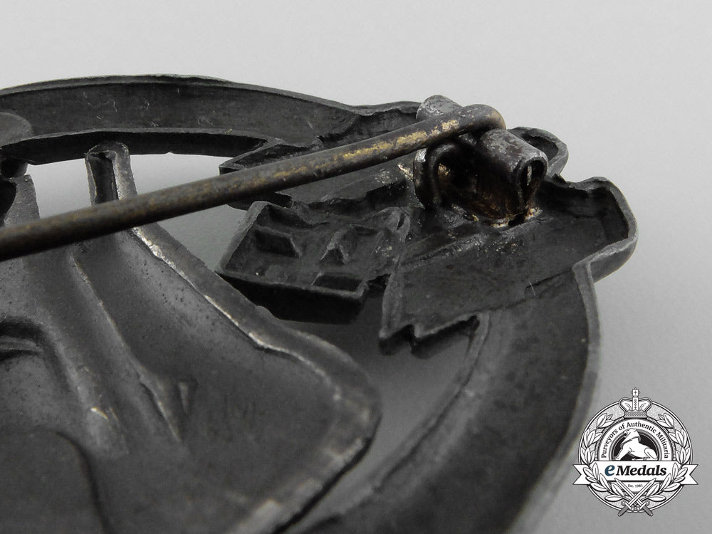 a_bronze_grade_tank_badge_by_gustav_brehmer;_special_grade25_c_0978