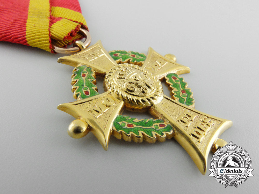 a_fine_house_order_of_henry_the_lion;_merit_cross_first_class_in_gold_c_0996