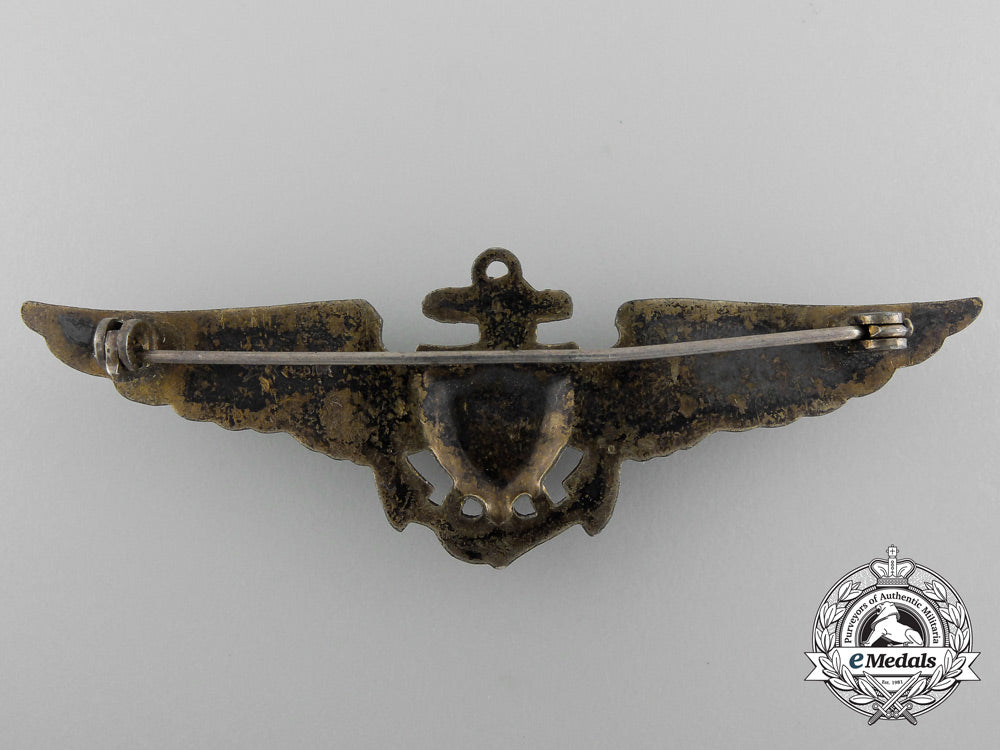 united_states._a_naval_aviation_pilot_badge_by_the_h&_h_hilborn_company,_c.1918_c_1140