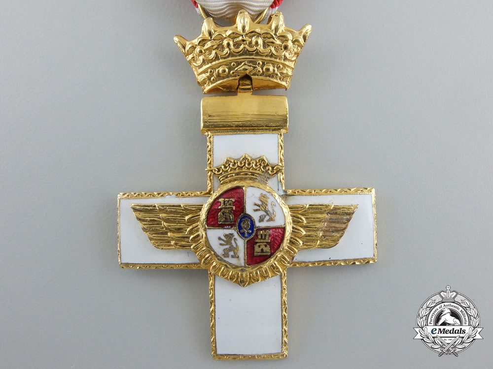 a_spanish_air_force_order_of_merit_c_125
