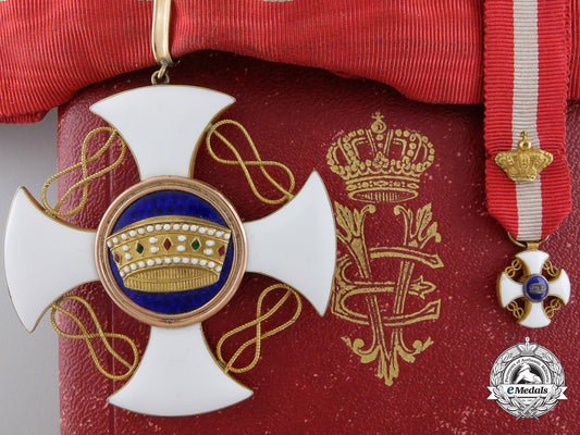 an_italian_order_of_the_crown;_commander's_cross_with_miniature_c_141_1_1