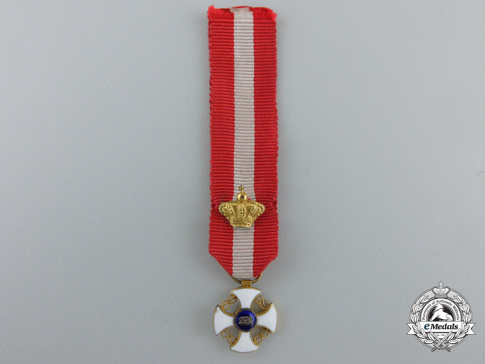 an_italian_order_of_the_crown;_commander's_cross_with_miniature_c_149_1_1