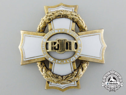 an_austrian_war_cross_for_civil_merit,_second_class_by_rothe_c_1599