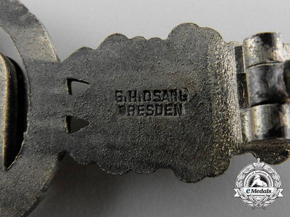 a_silver_grade_short-_range_luftwaffe_day_fighter_clasp_by_g.h._osang,_dresden_c_1684