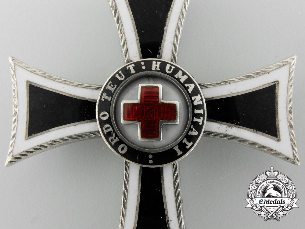 an_austrian_marian_cross_of_the_german_knight_order,_commander’s_cross_by_rothe_c_1687
