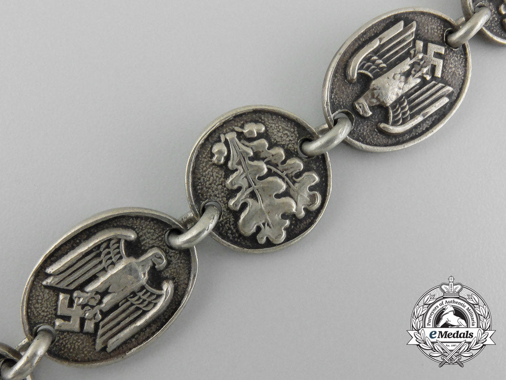 an_army_standarte_bearer’s_gorget_chain_section_c_1923