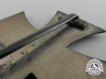 an_iron_cross_first_class1914_by_the_königliches_münzamt_orden_with_case_c_1969