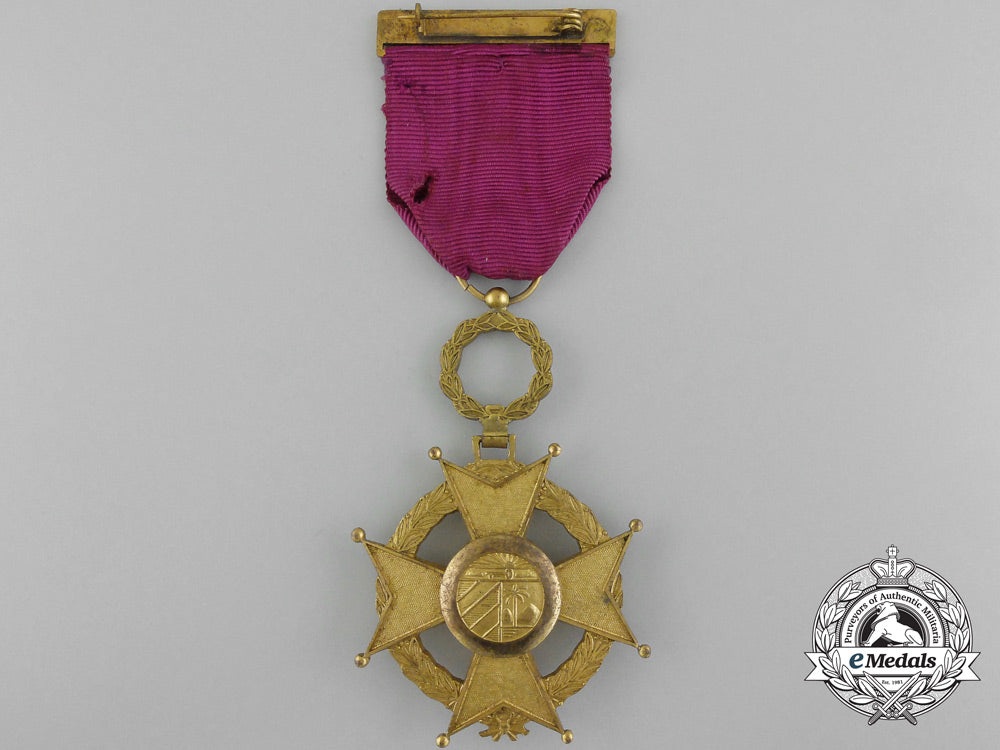 a_cuban_order_of_military_merit;_fourth_class_knight_cross_c_1995