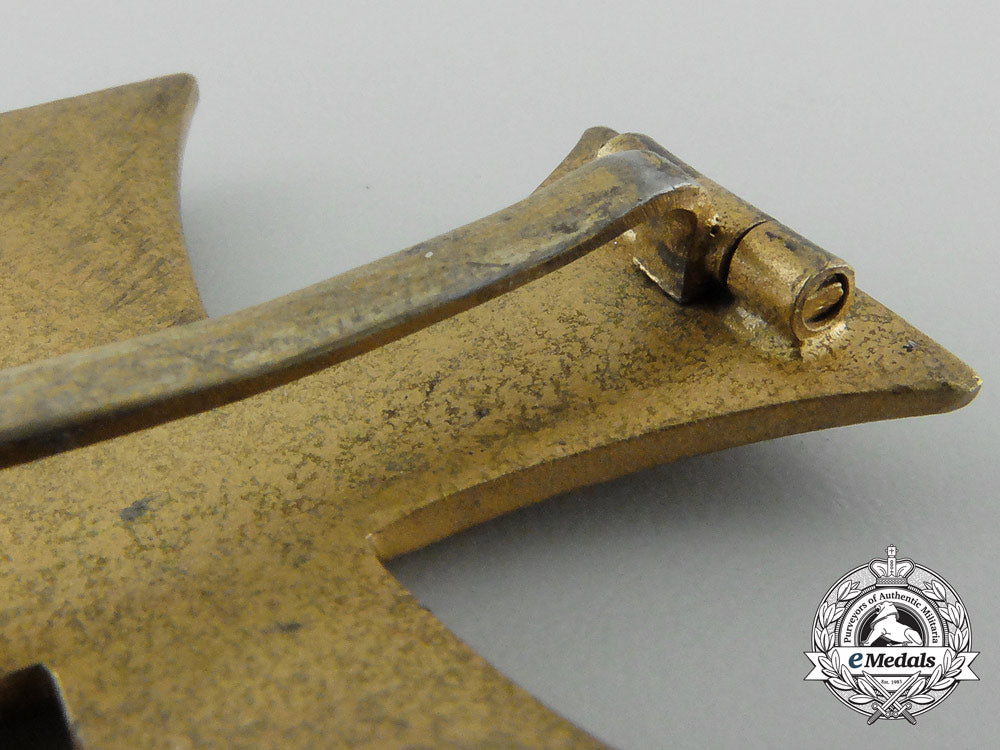 a_mecklenburg_schwerin_military_merit_cross1914;1_st_class_c_2046