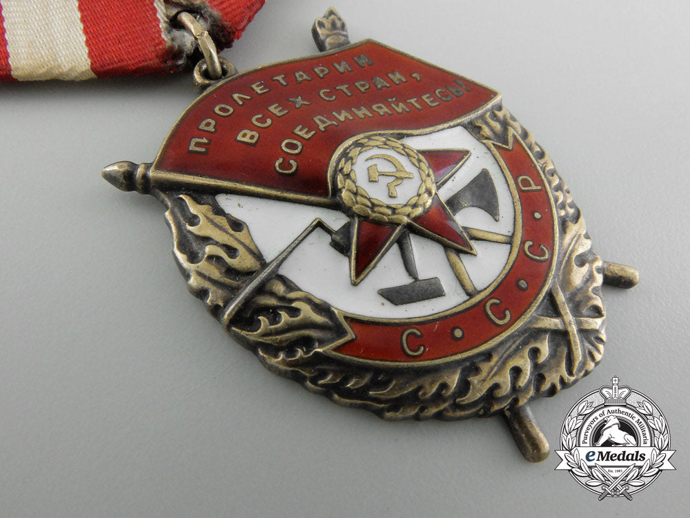 a_soviet_russian_order_of_the_red_banner_c_2525