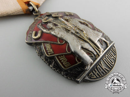 a_soviet_order_of_the_badge_of_honour_c_2531