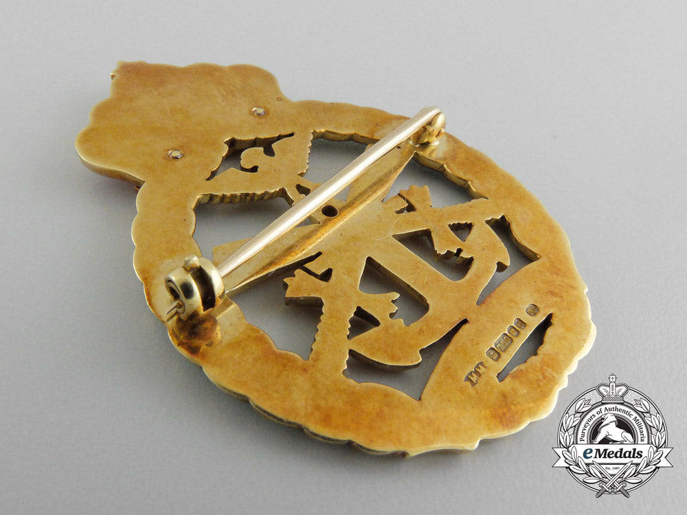 a_brunei_officer’s_meritorious_service_badge_in18_kt_gold_c_2805