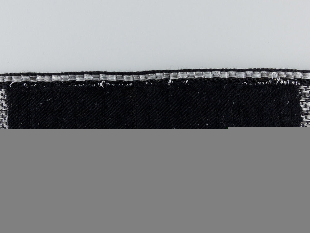 a_mint_ss_deutschland_officer’s_cufftitle_c_328