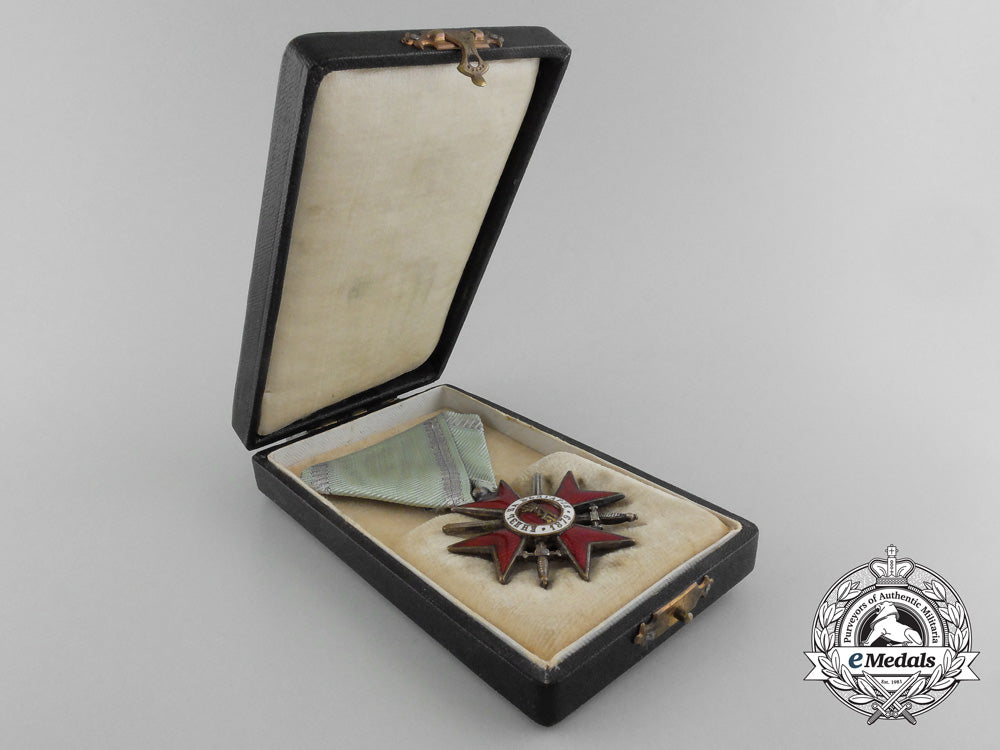 a_bulgarian_military_order_for_bravery;4_th_class_with_case_c_3684