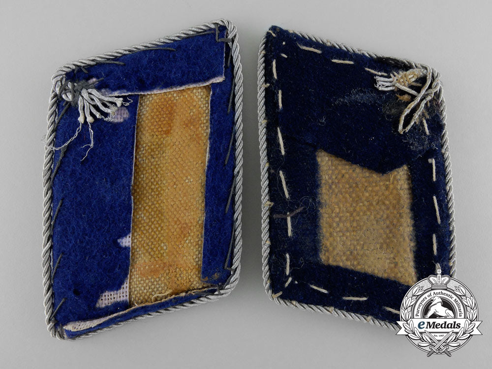 a_lot_of_two_luftwaffe_medical_personnel_collar_tab_insignia_c_3717