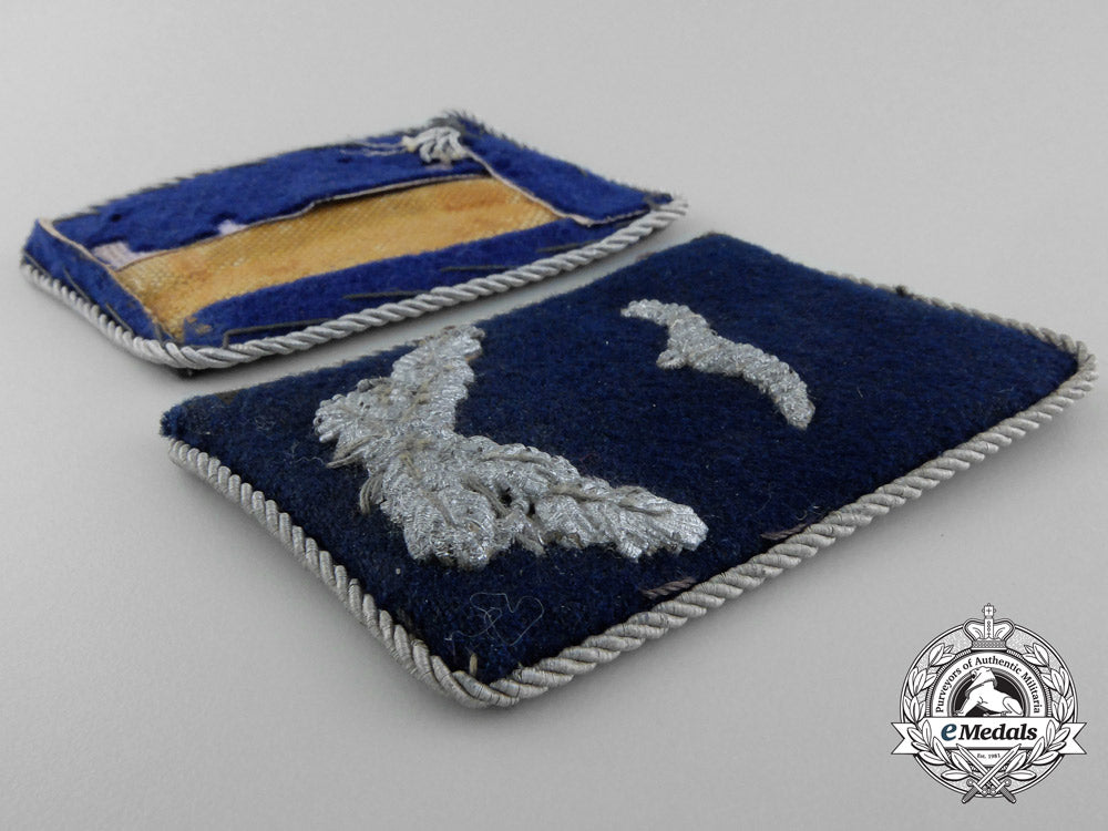 a_lot_of_two_luftwaffe_medical_personnel_collar_tab_insignia_c_3718