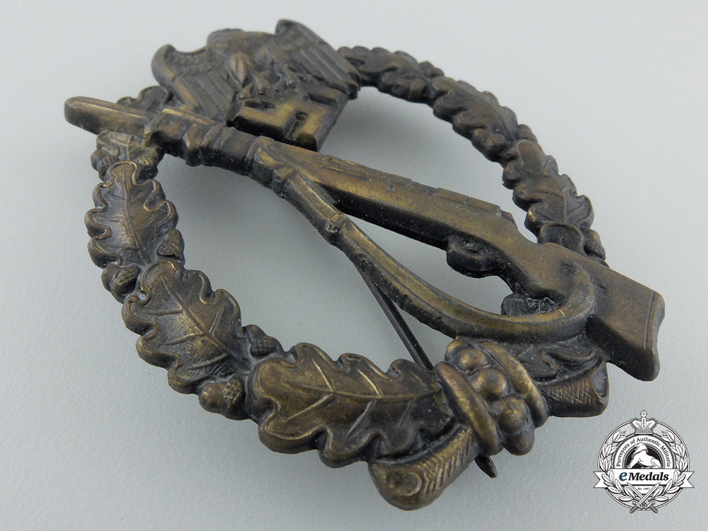 a_mint_bronze_grade_infantry_badge_c_391