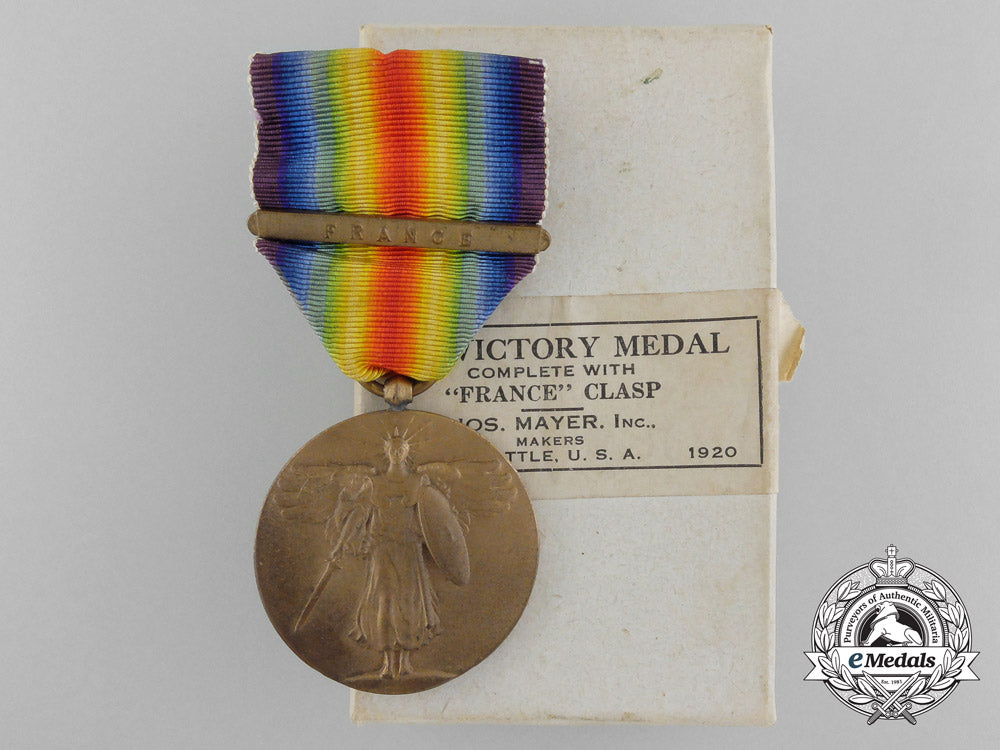 a_first_war_victory_medal_with_france_clasp_with_box_c_3991