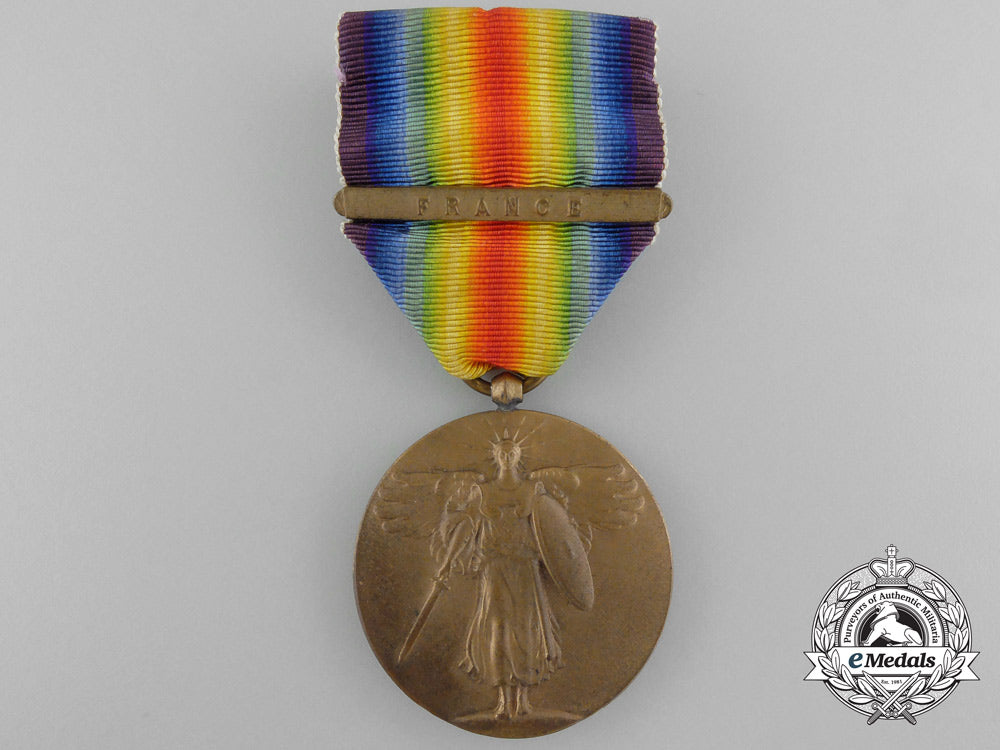 a_first_war_victory_medal_with_france_clasp_with_box_c_3995
