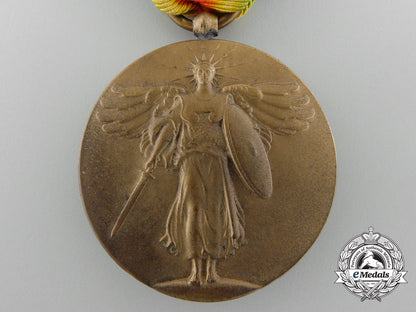 a_first_war_victory_medal_with_france_clasp_with_box_c_3996