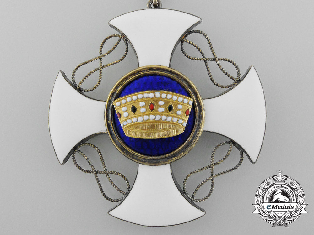 an_order_of_the_crown_of_italy;_commander_with_case_c_4004