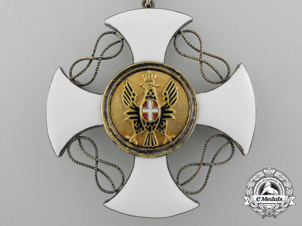 an_order_of_the_crown_of_italy;_commander_with_case_c_4005