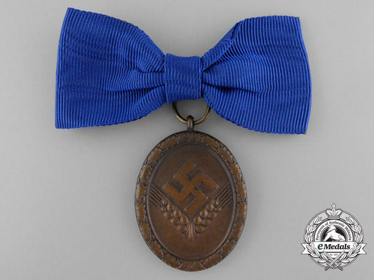 a_fourth_class_r.a.d_long_service_award_for_women_c_4098