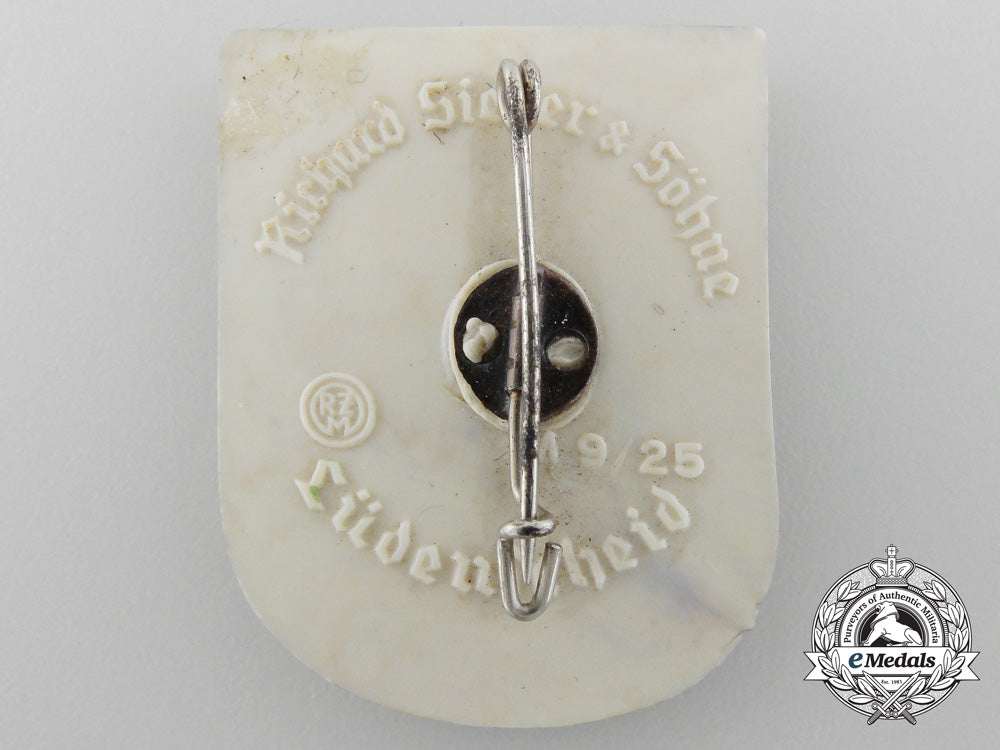 a1939_nsdap_alsfelt-_lauterbach_district_council_badge_by_richard_sieper&_söhne_c_4118_1