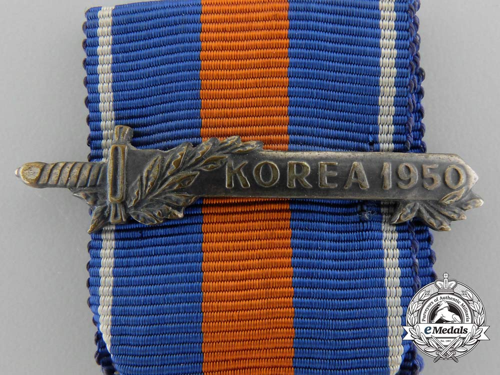 a_dutch_cross_for_freedom_and_justice;_korea1950_c_4203