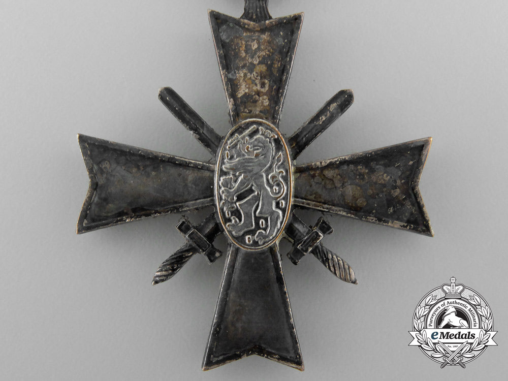 a_dutch_cross_for_freedom_and_justice;_korea1950_c_4205