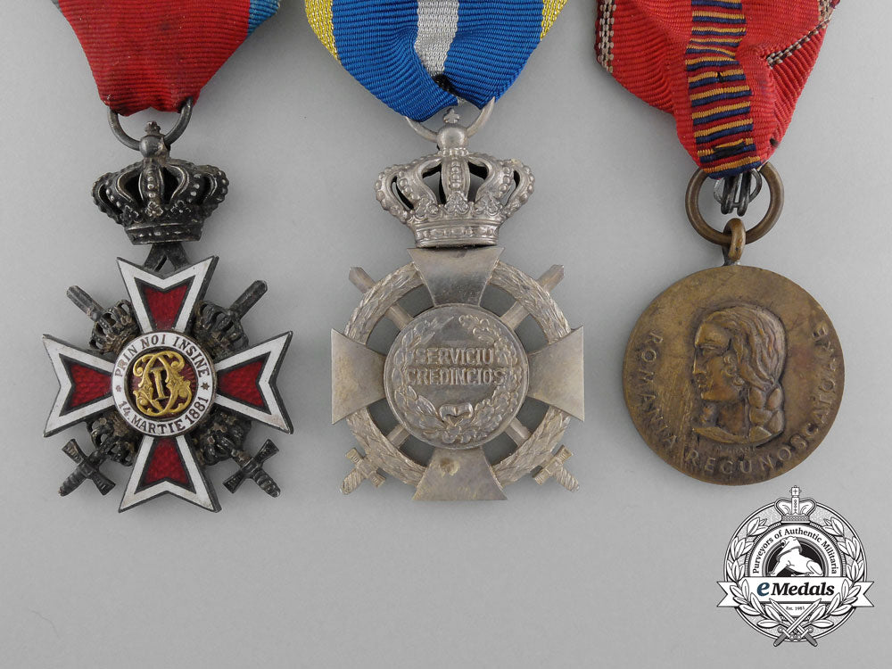 a_lot_of_three_romanian_orders_and_awards_c_4221