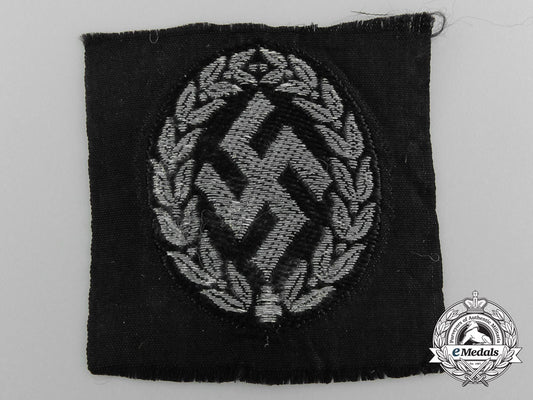 a_schuma_nco’s_m43_cap_insignia_c_4473